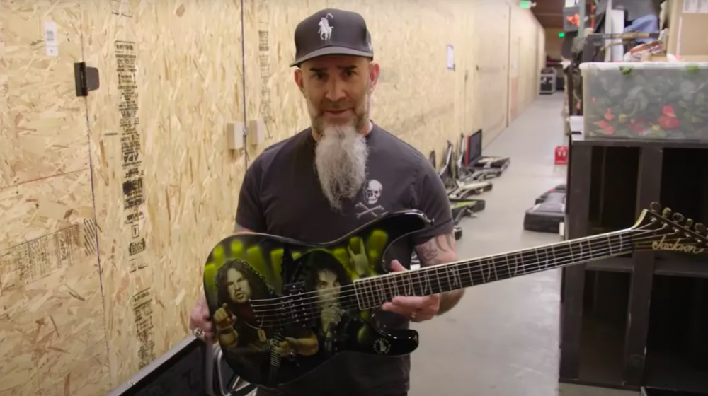 Самые яркие гитары Скотта Иэна из Anthrax